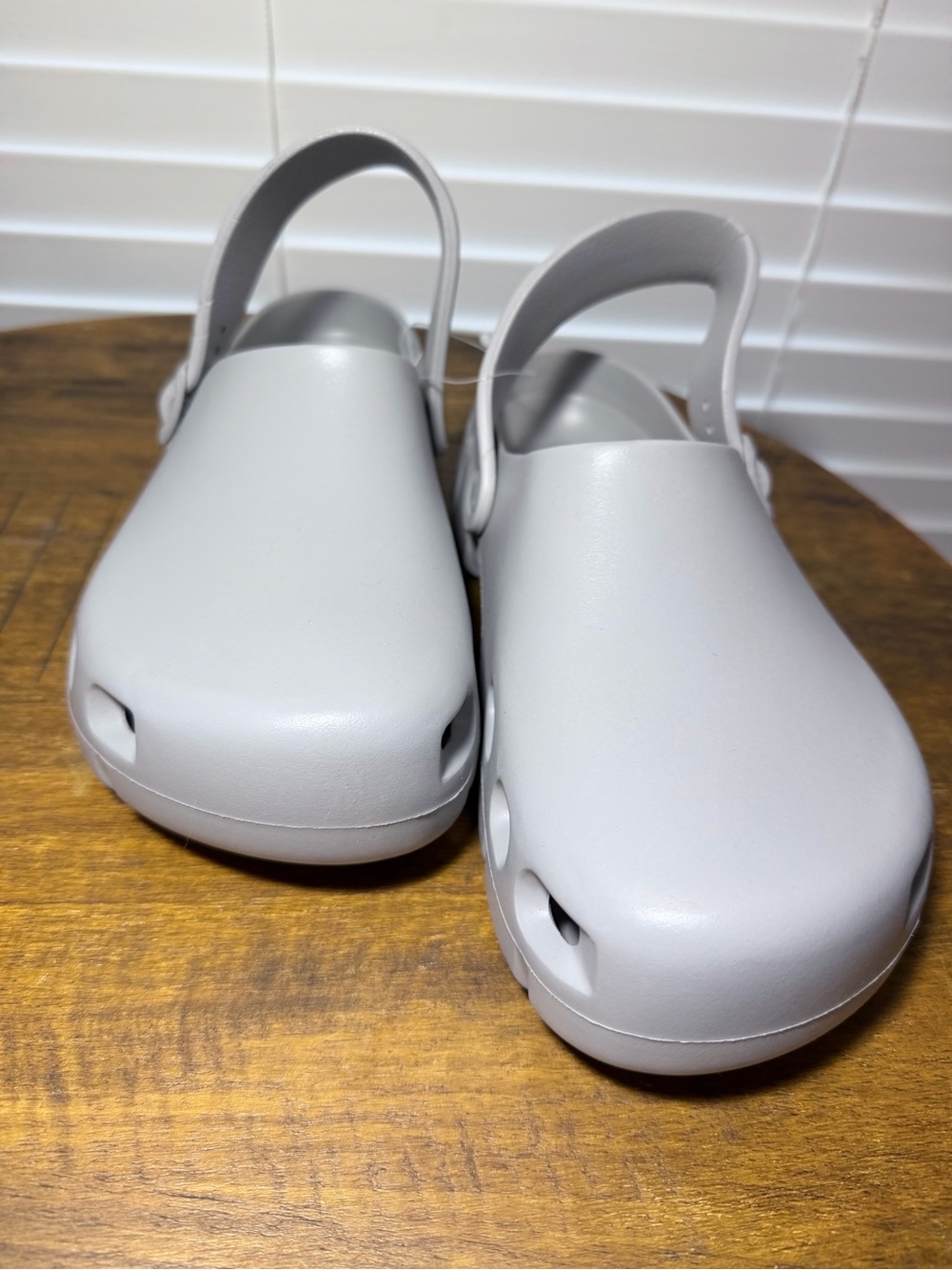 Birkenstock Clog Gray Men’s US 9.5/10 Women’s 11/12 Slip-On Adjustable Strap